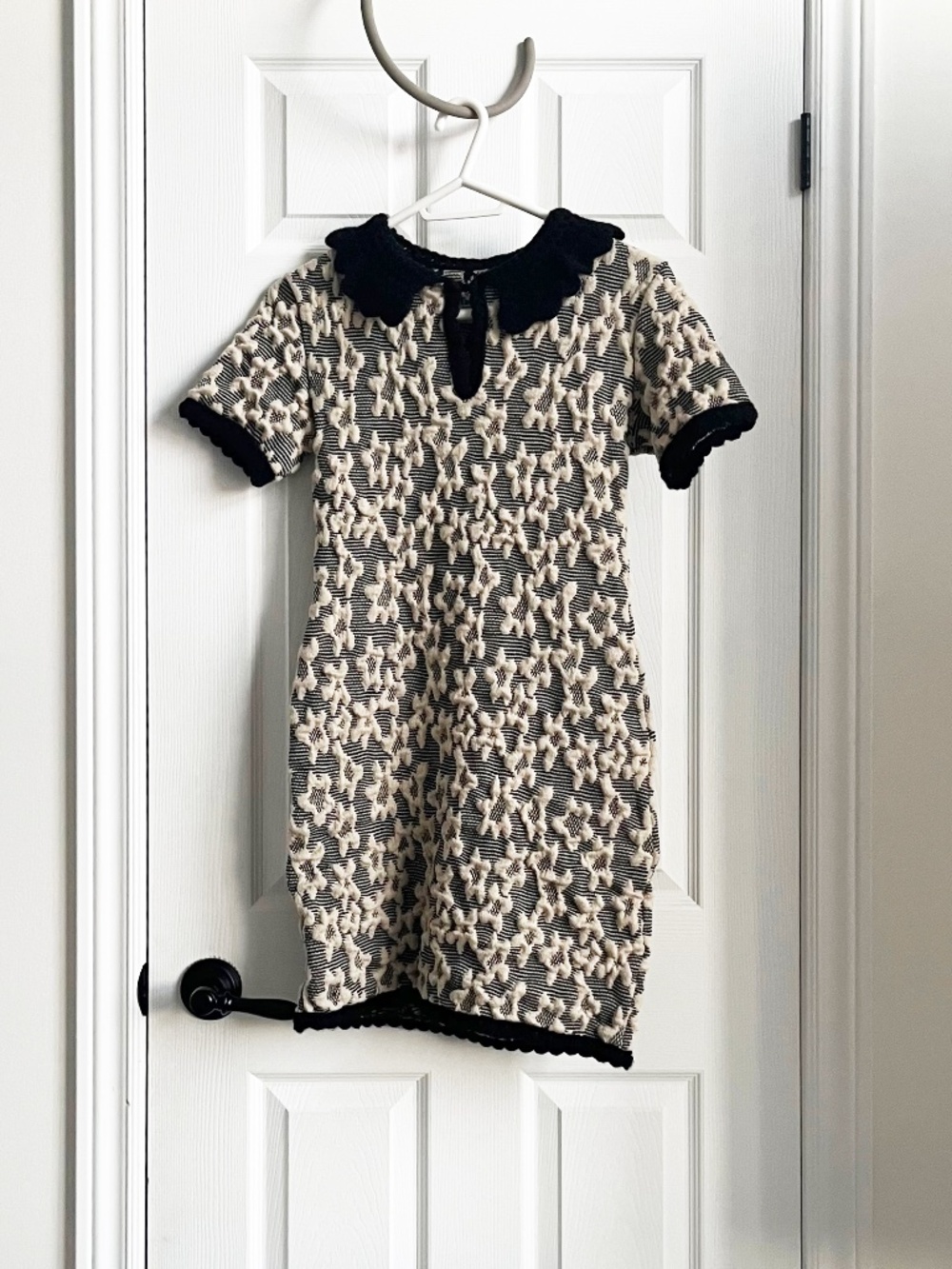NEW: TACH Clothing - Nana Black & Cream Jacquard Floral Collared Dress